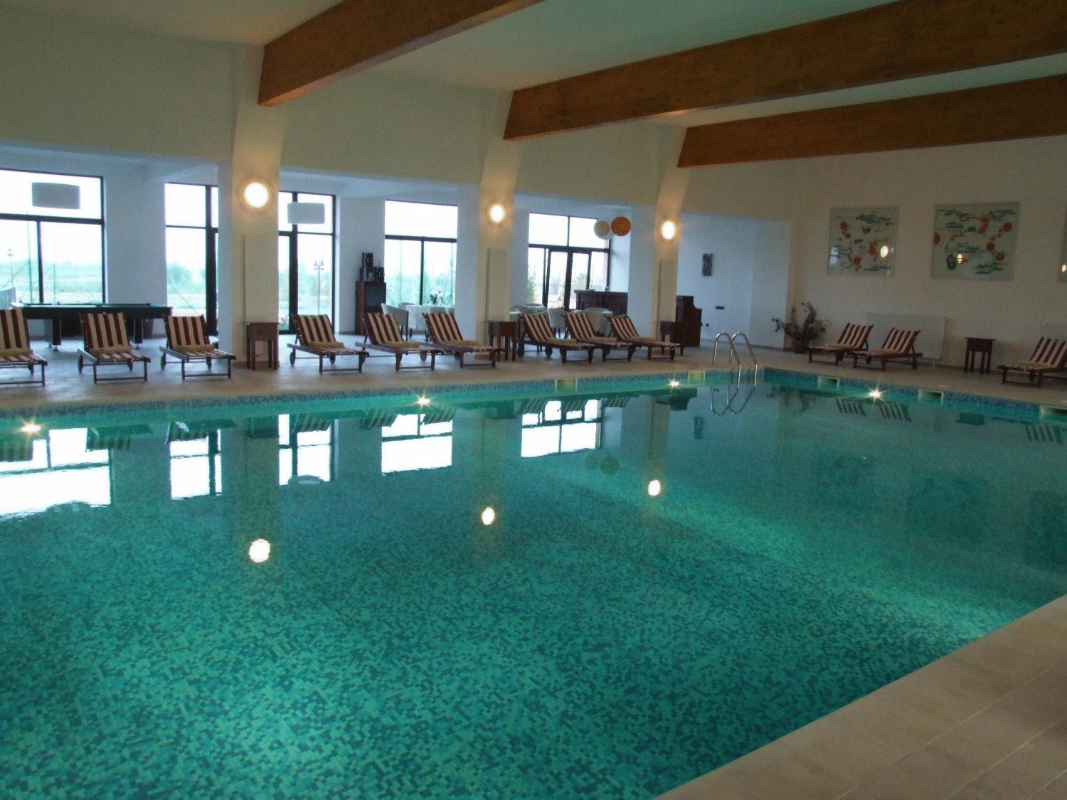 Club Insieme Grand Resort Potlogi Екстер'єр фото